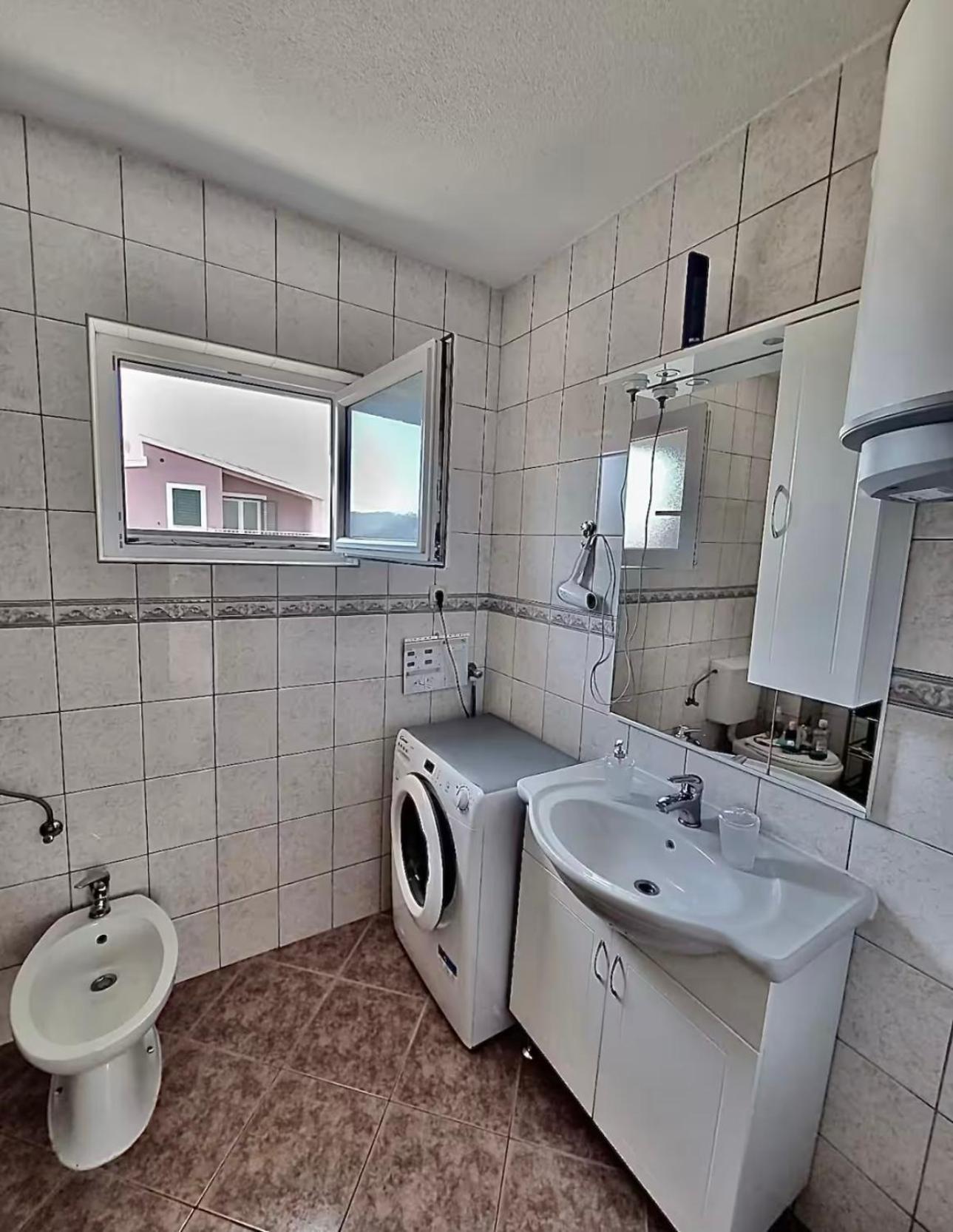 Apartmani Attila Трогір Екстер'єр фото